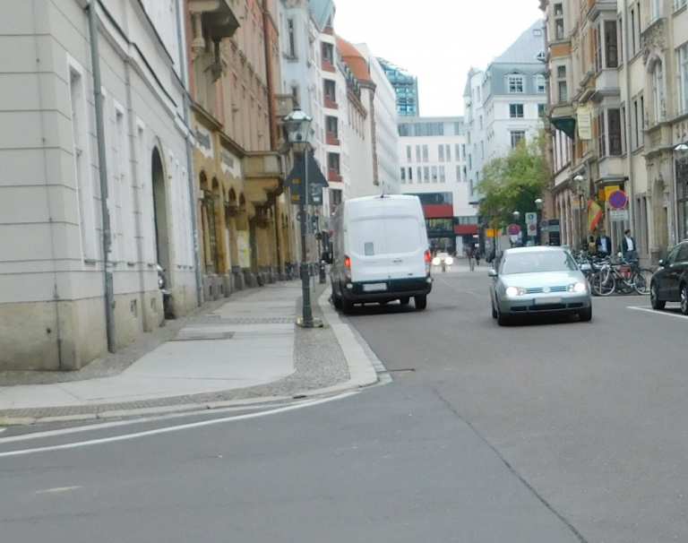 Abwehranspruch gegen Verkehrslärm durch neuen Straßenbelag verjährt nach drei Jahren